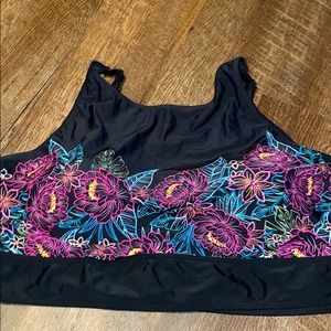 Torrid size 4 bikini top